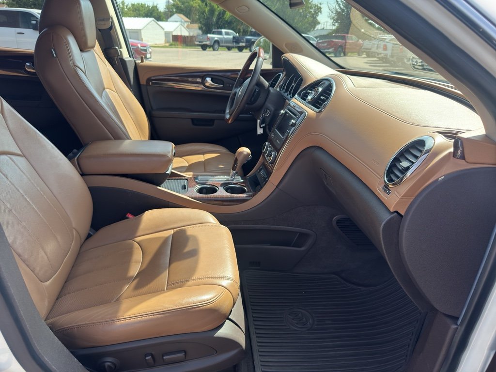 Used 2013 White Buick Leather image 15