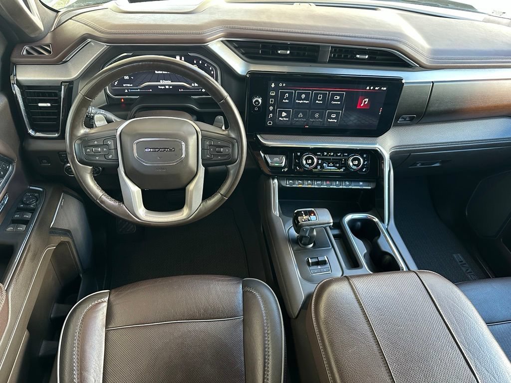 Used 2023 Onyx Black GMC Denali image 17