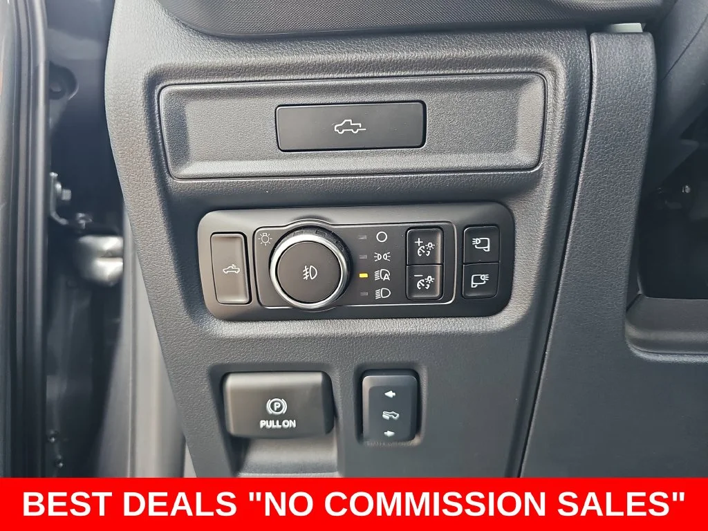New 2026 Carbonized Gray Metallic Ford Tremor® image 26
