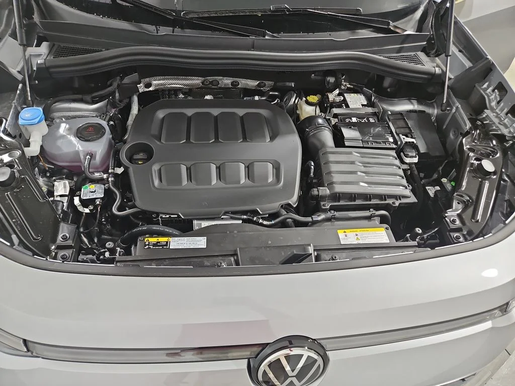 New 2026 Silver Volkswagen 2.0T SE image 20