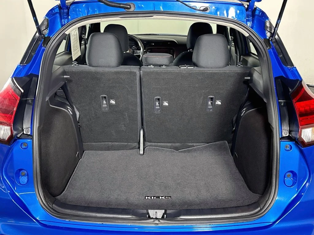 Used 2024 Blue Nissan SR image 20