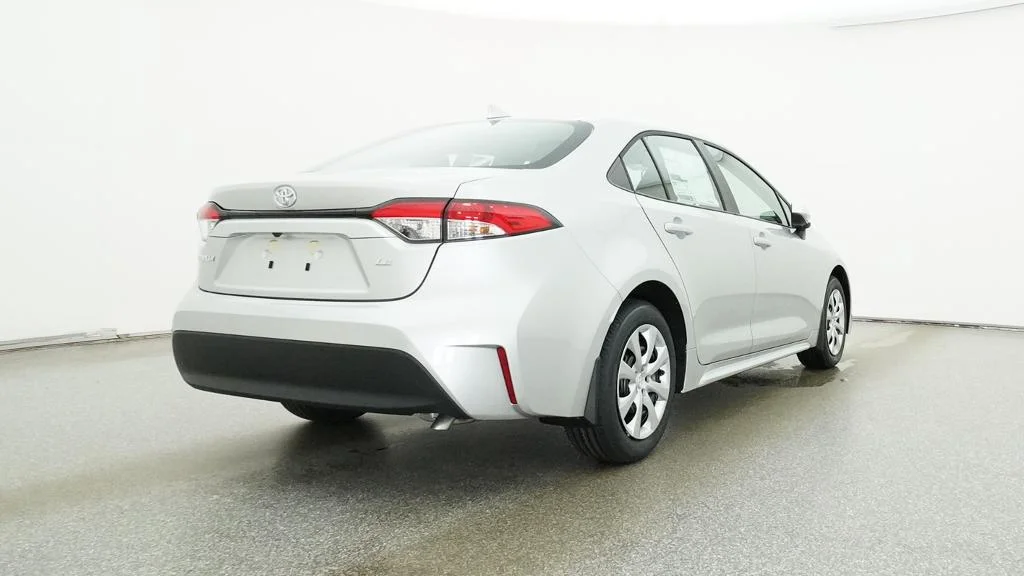 New 2026 Classic Silver Metallic Toyota LE image 34
