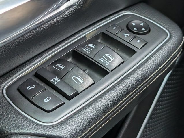 Used 2020 White Ram Laramie image 22