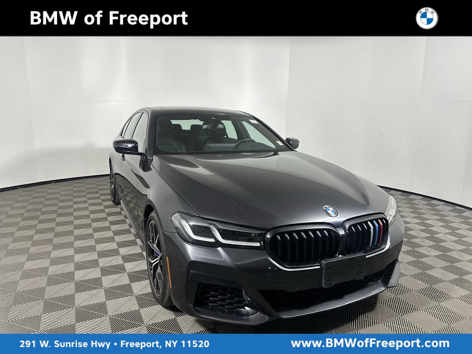 2023 BMW 5 Series 540i xDrive Sedan's photo