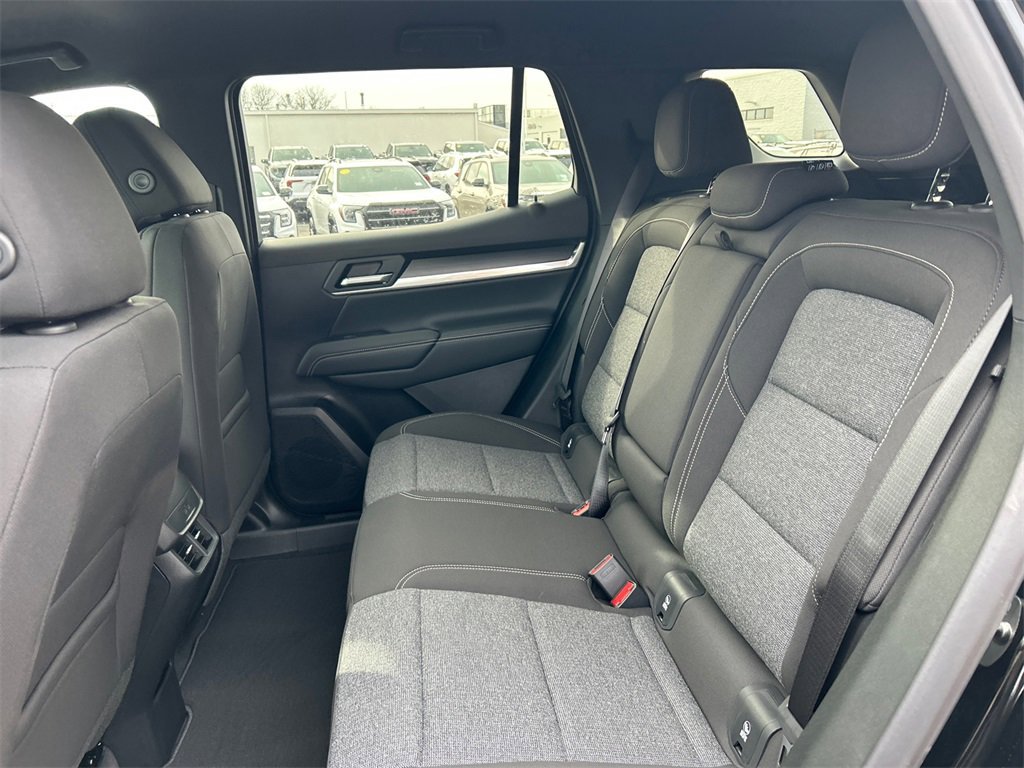 2026 GMC TERRAIN - Image 35