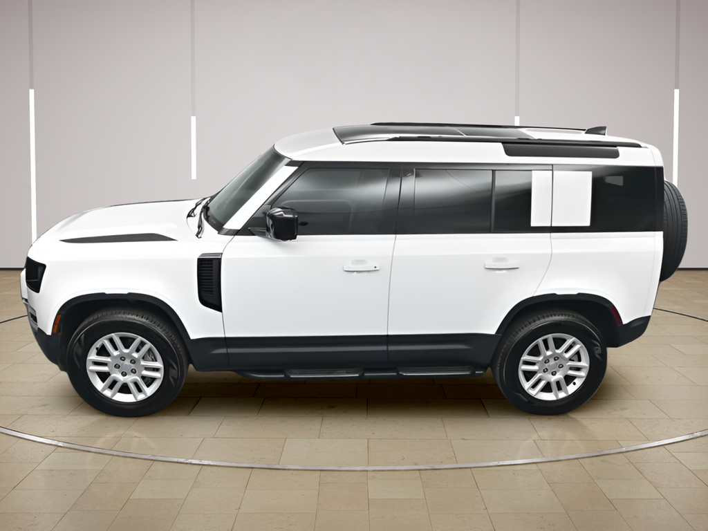 Certified Used 2025 White Land Rover S image 32