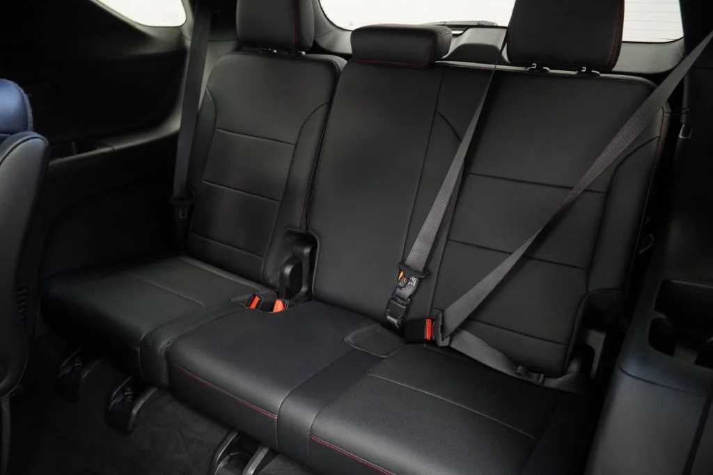 Used 2024 Mosaic Black Metallic Chevrolet RS image 15
