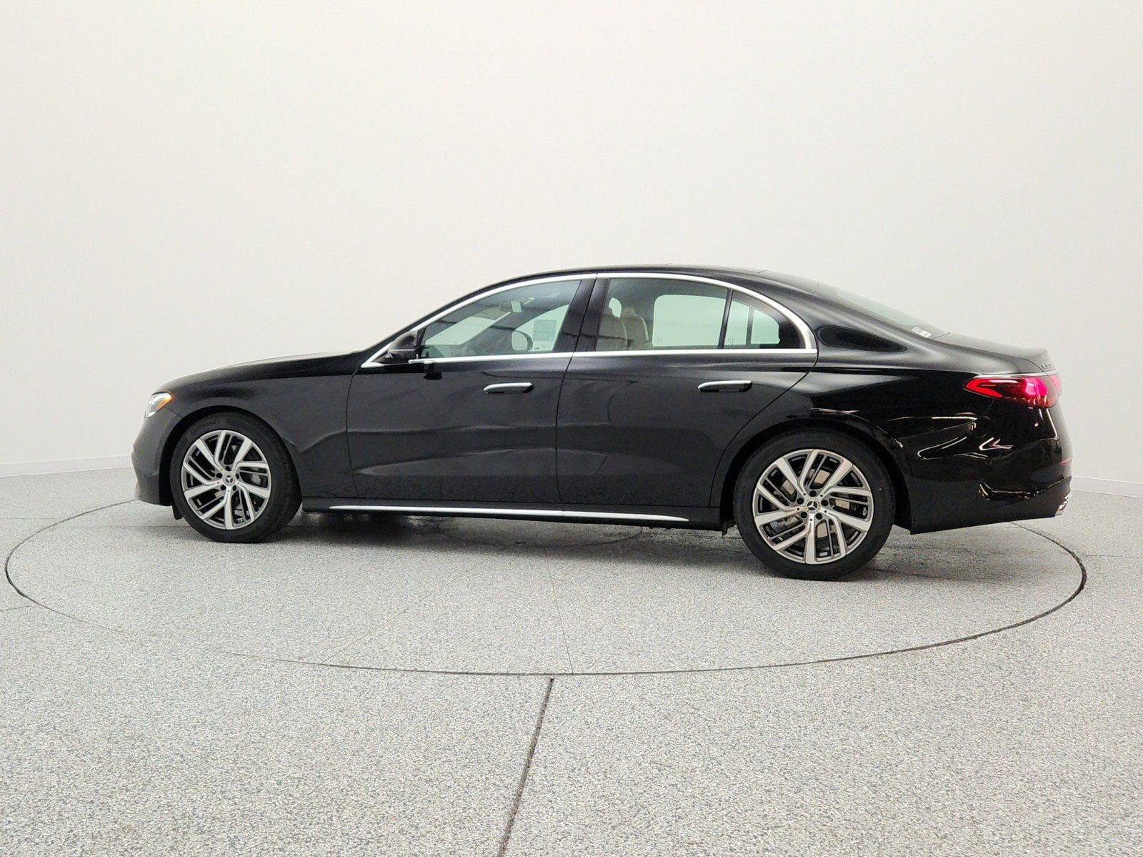 New 2026 Black Mercedes-Benz E 350 RWD Sedan image 37