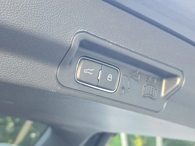 Used 2020 Gray Ford XLT image 14