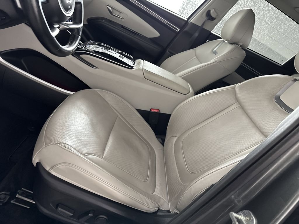 2022 Hyundai Tucson Limited - Photo 11