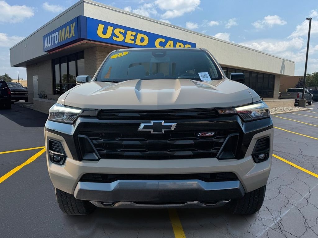 Used 2023 Sand Dune Metallic Chevrolet Z71 image 3