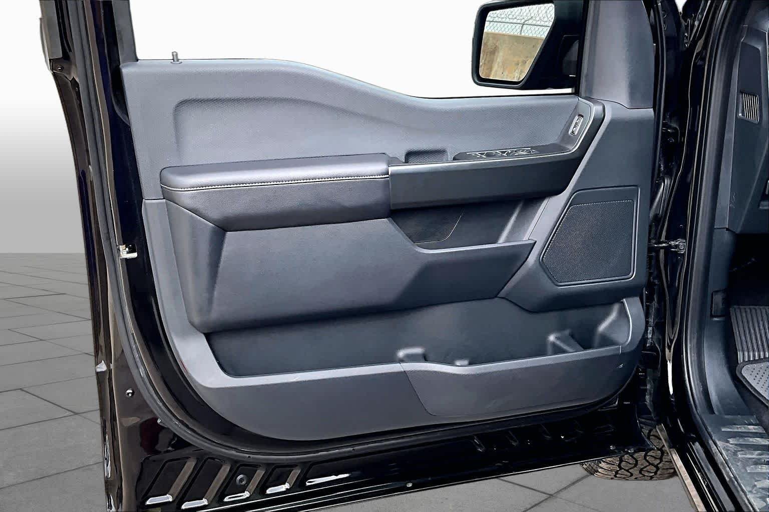 Used 2025 Agate Black Ford STX image 22