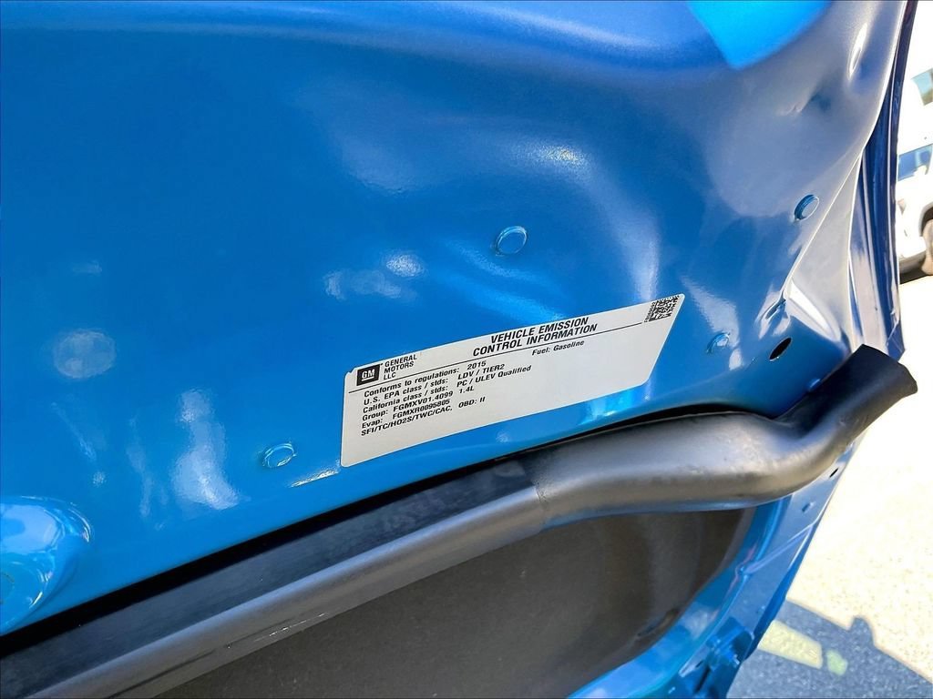 Used 2015 BRILLIANT BLUE METALLIC Chevrolet LT image 33