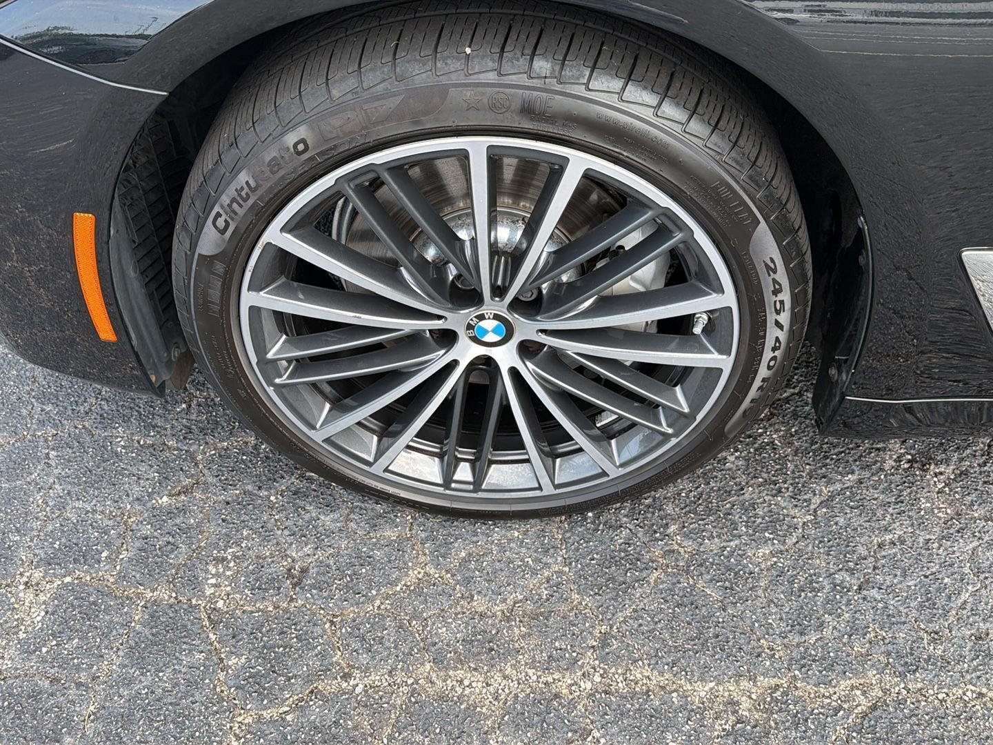 Used 2023 Black Sapphire Metallic BMW 530i image 36