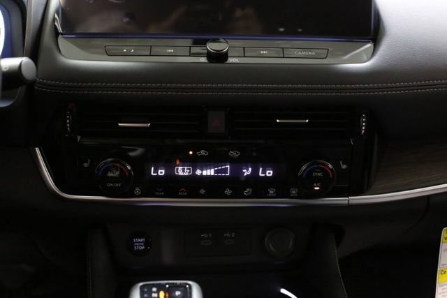 2026 Nissan Rogue Platinum - Photo 14