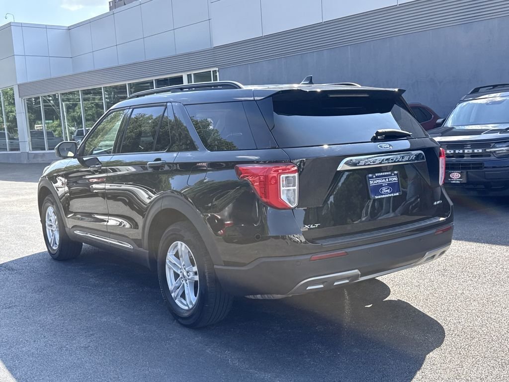 Used 2023 Black Ford XLT image 6
