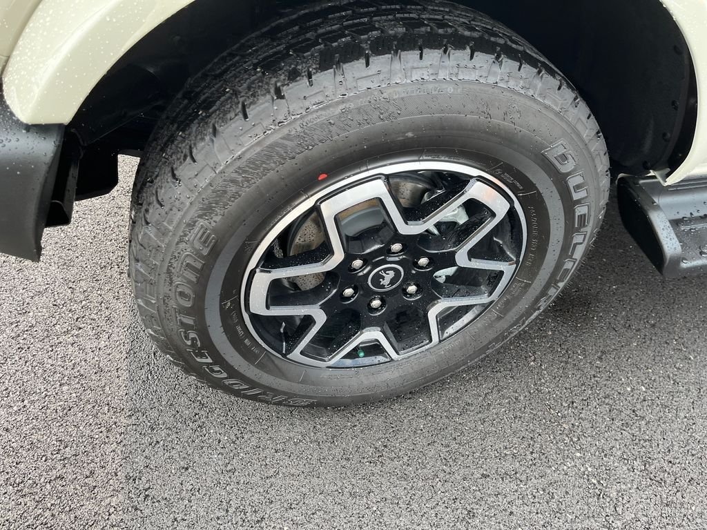 New 2026 Desert Sand Ford Outer Banks® image 9