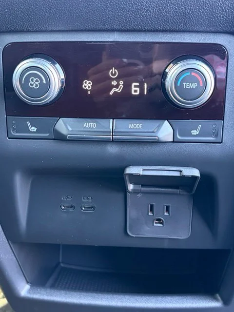 2027 GMC Acadia AT4 - Photo 19