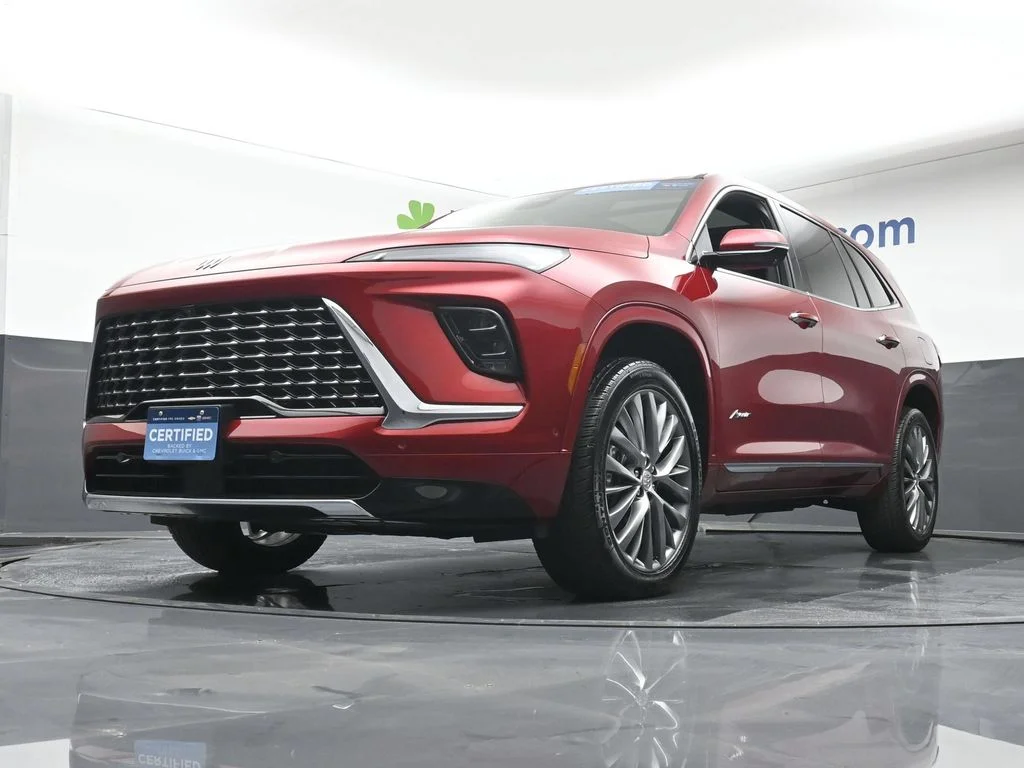 Certified Used 2025 Red Buick Avenir image 7