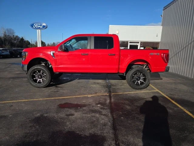 2023 Ford F-150 XLT - Photo 13
