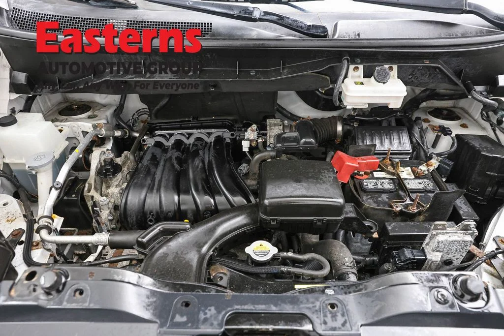 Used 2020 White Nissan SV image 7