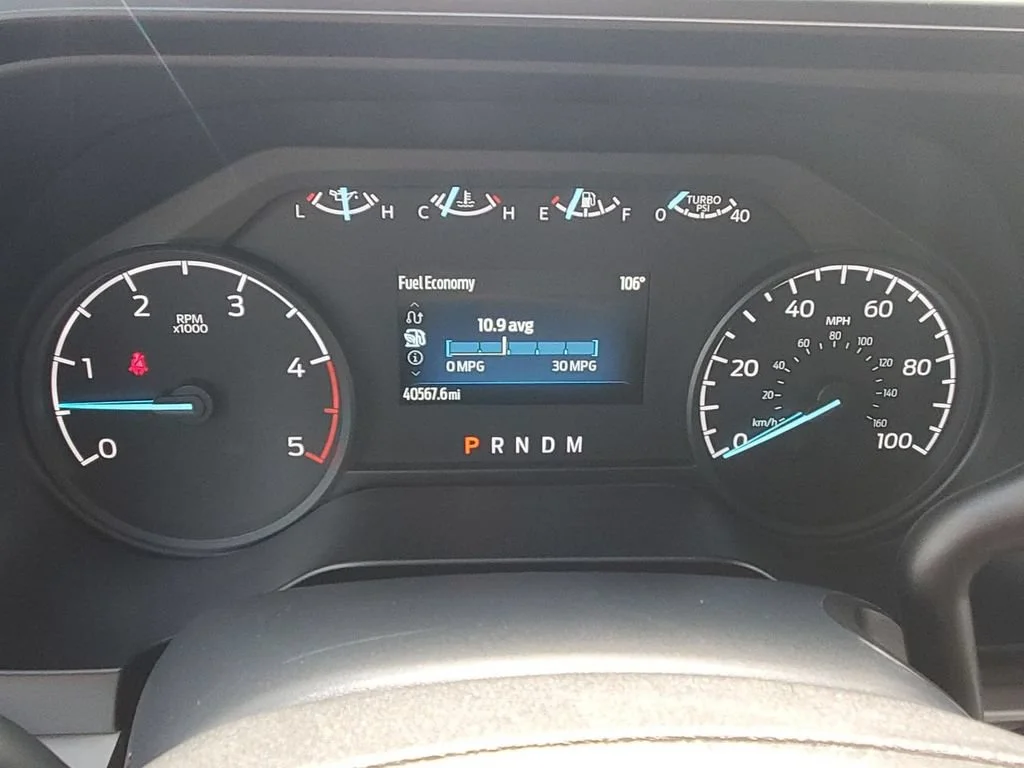 Used 2025 White Ford XL image 17