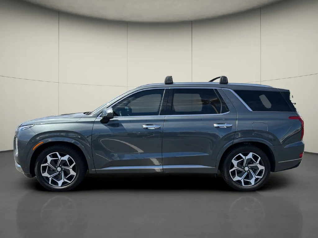 Used 2022 Gray Hyundai Calligraphy image 4