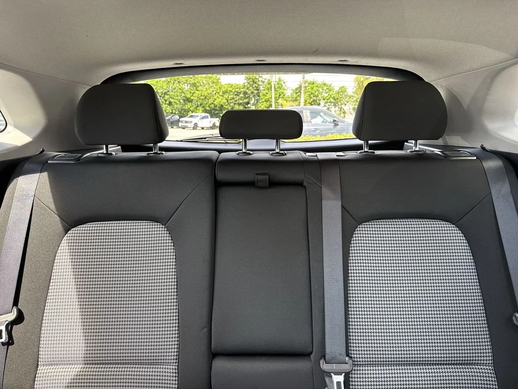 Used 2019 Thunder Gray Hyundai SEL image 18