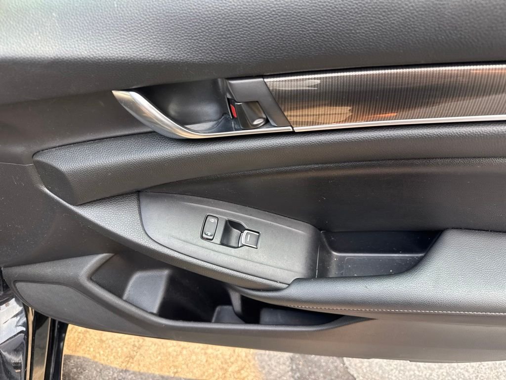 Used 2019 Black Honda Sport image 13