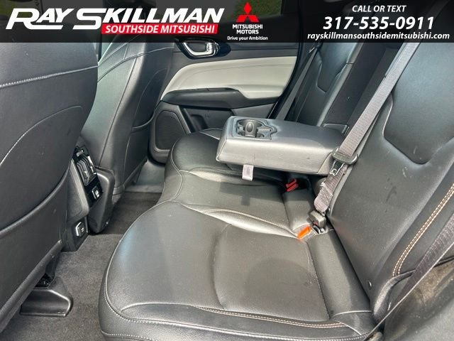 Used 2024 Gray Jeep Limited image 13