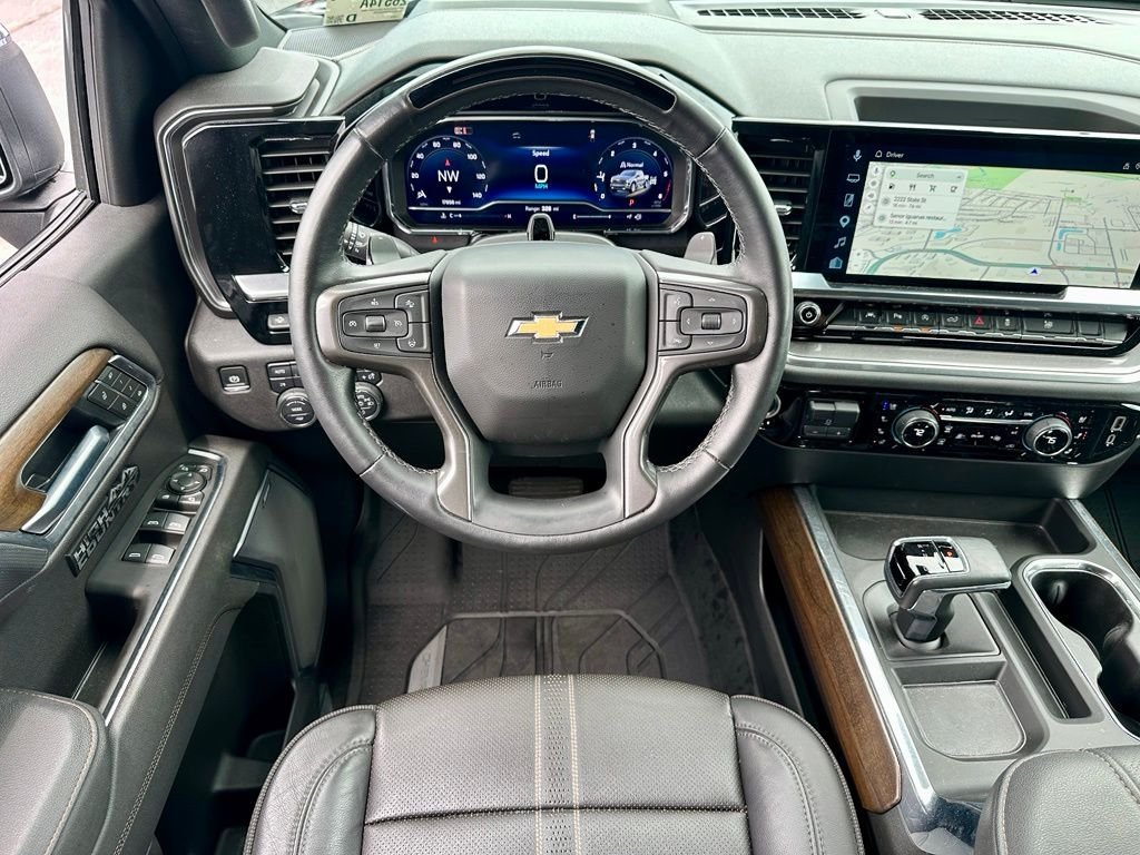 Used 2025 Black Chevrolet High Country image 19