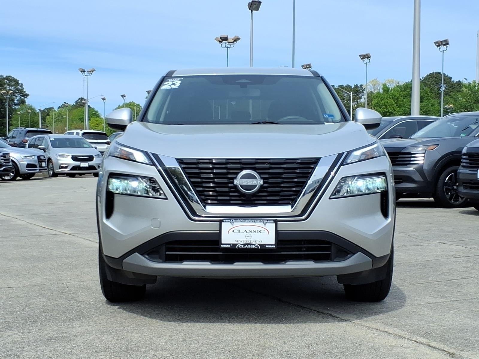 Used 2023 Brilliant Silver Metallic Nissan SV image 2