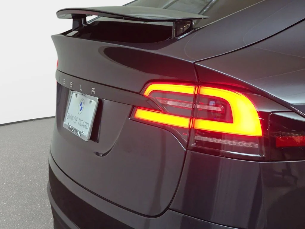 Used 2025 Stealth Gray Tesla Base image 36