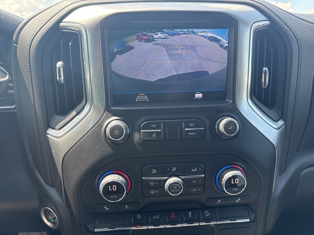 Used 2019 Blue Chevrolet RST image 19