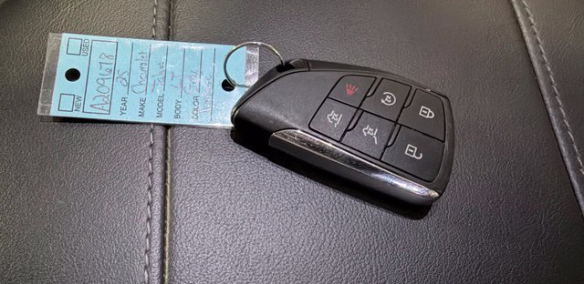 Used 2025 Gray Chevrolet LT image 33
