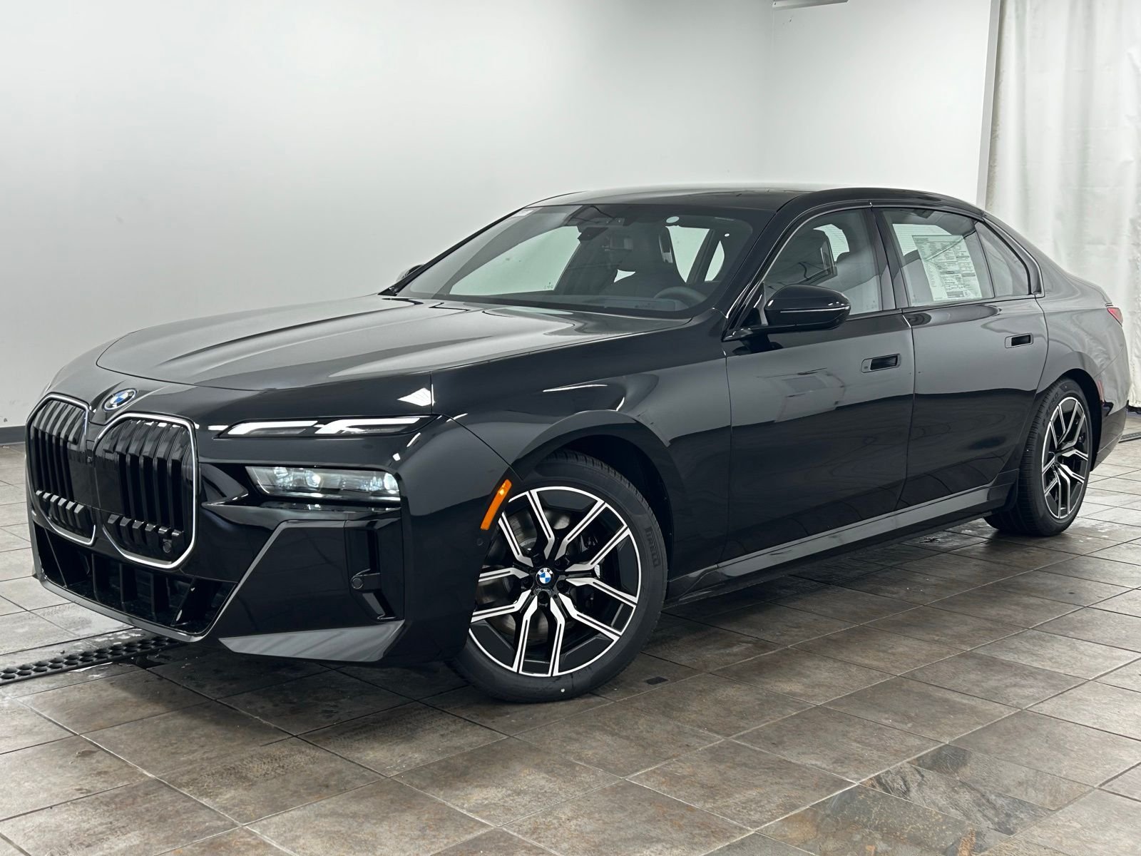 2026 BMW i7 xDrive60 Sedan's photo