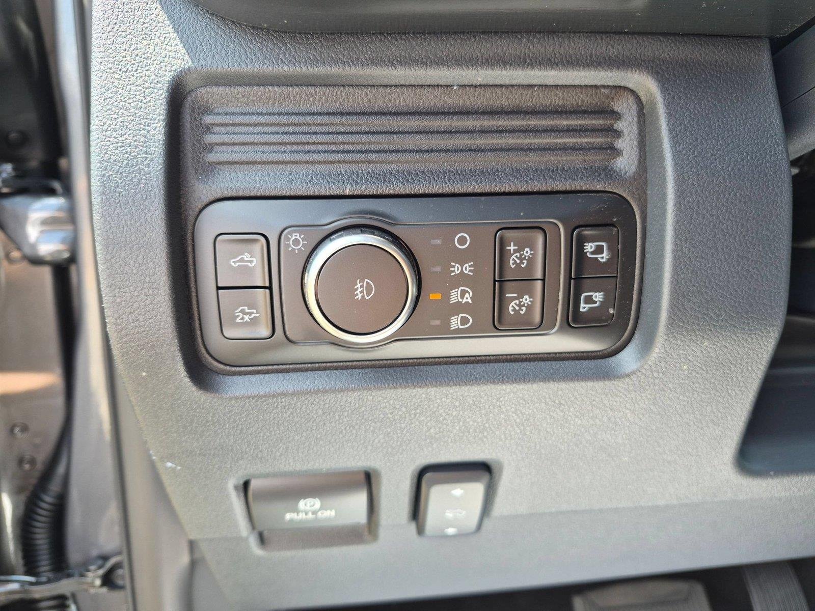 New 2026 Carbonized Gray Metallic Ford F-250® Lariat® image 15