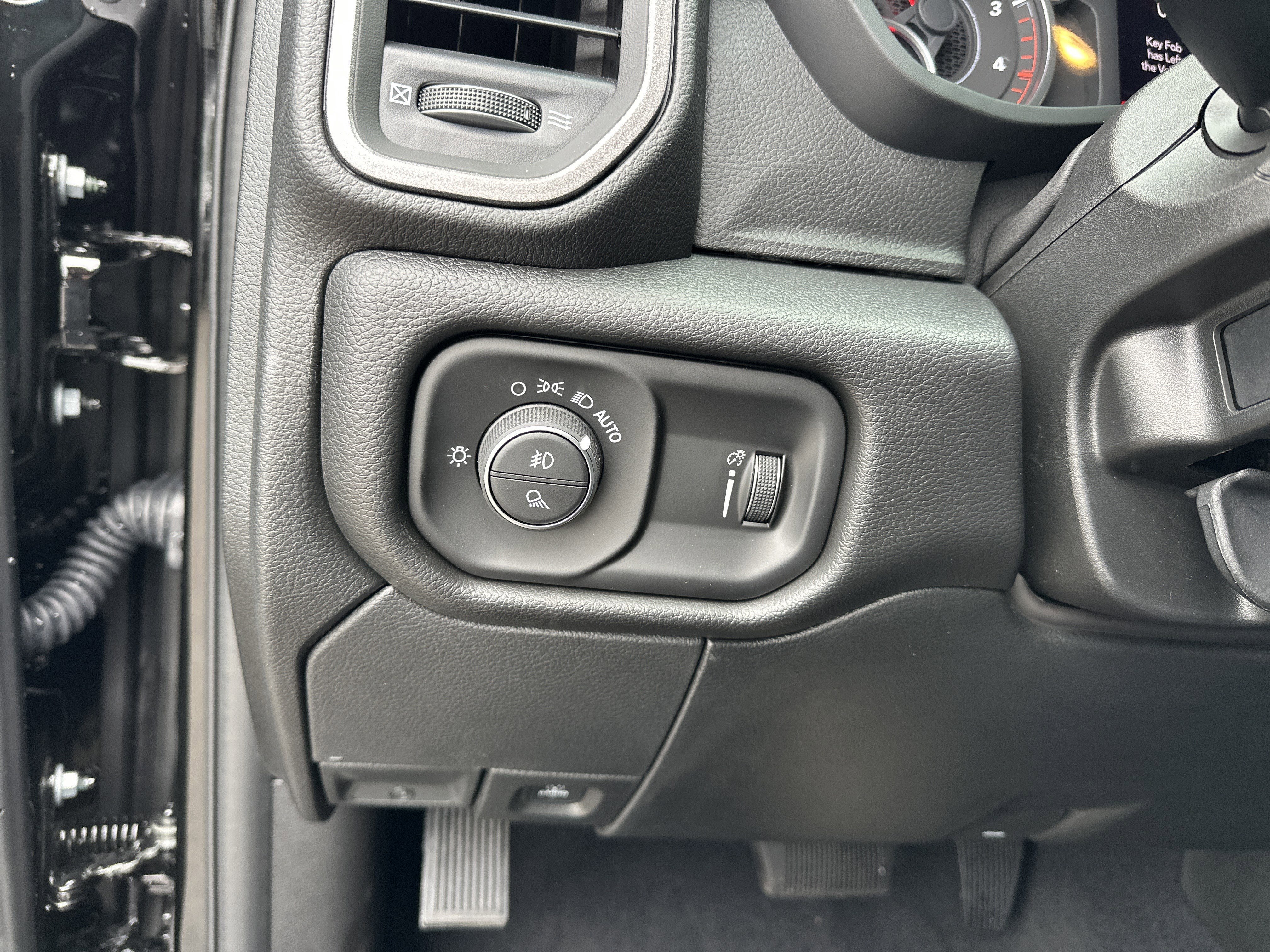 2026 RAM 2500 Tradesman/Black Express - Photo 30