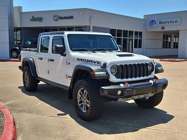 2024 Jeep Gladiator Mojave's photo