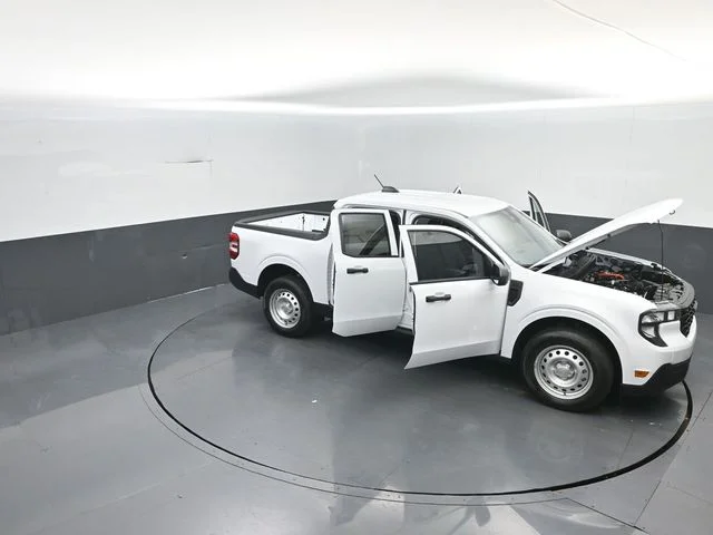 New 2026 Oxford White Ford XL image 40