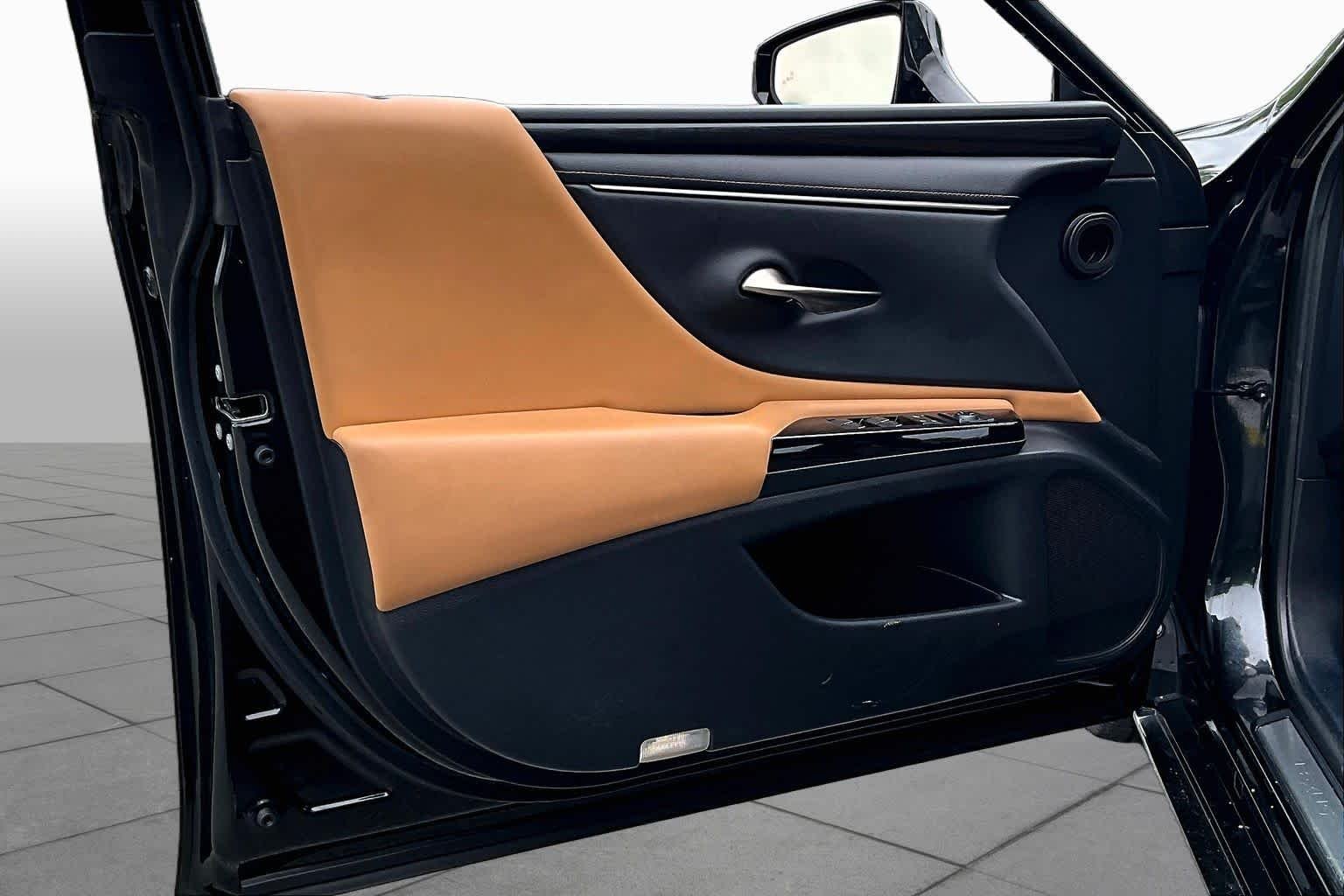 Used 2022 Caviar Lexus  image 22