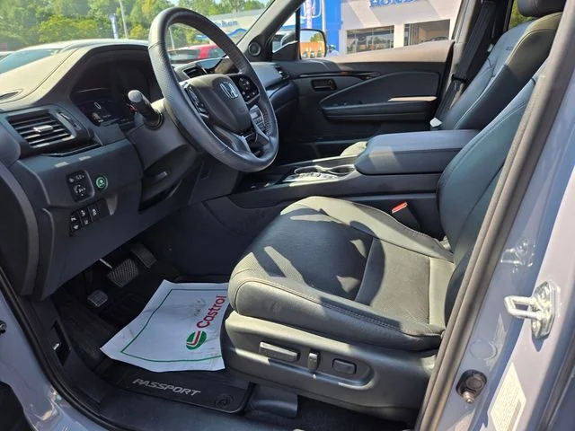 Used 2025 Gray Honda Black Edition image 10