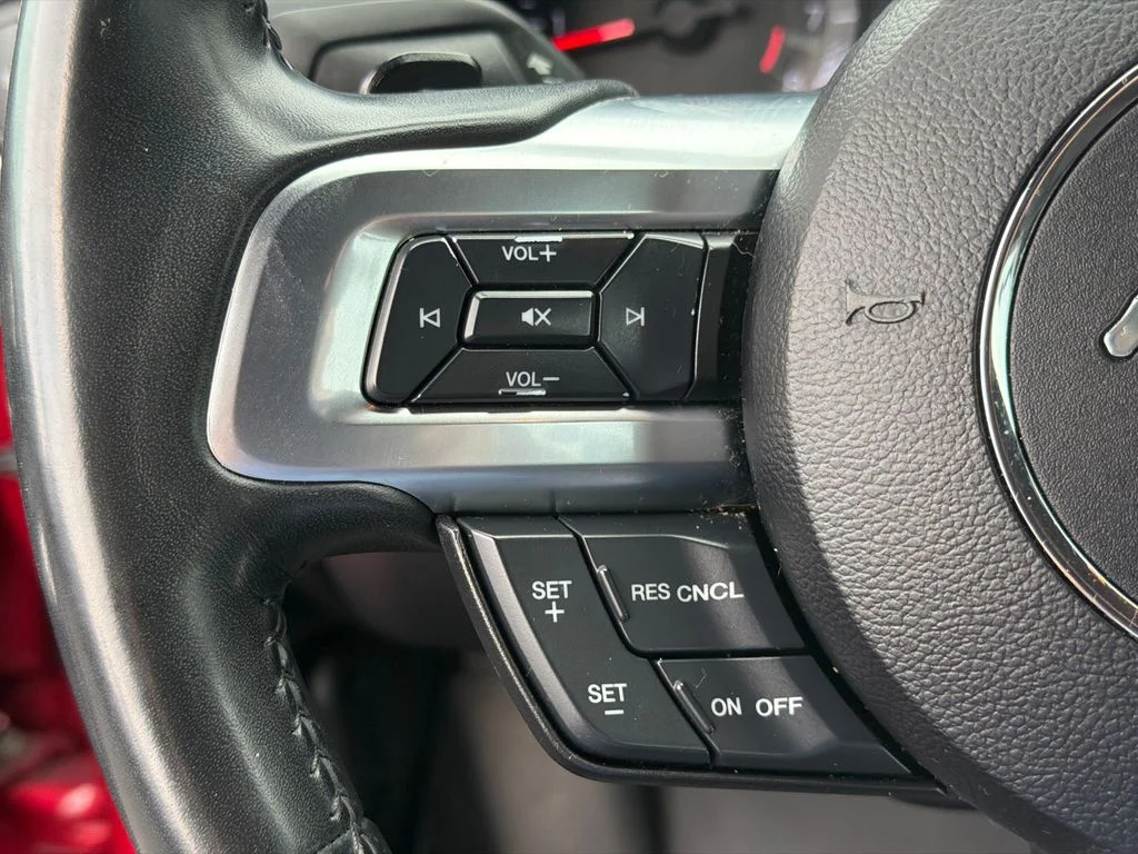 Used 2018 Red Ford GT image 21