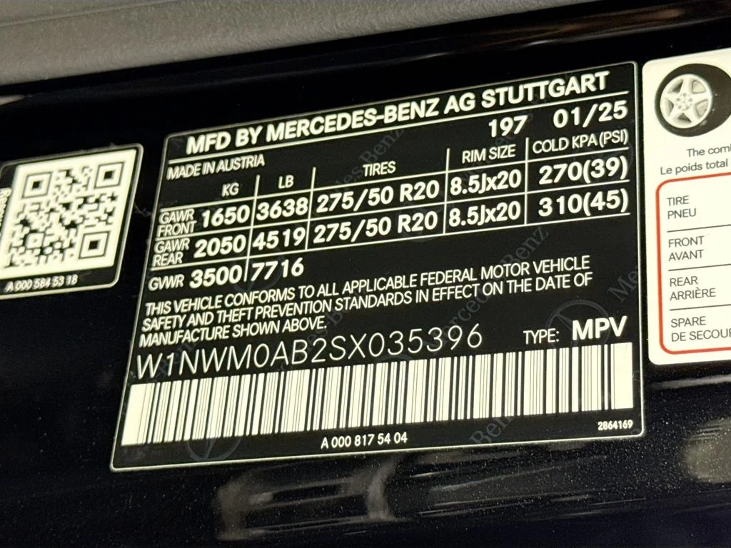 Used 2025  Mercedes-Benz G 580 image 30