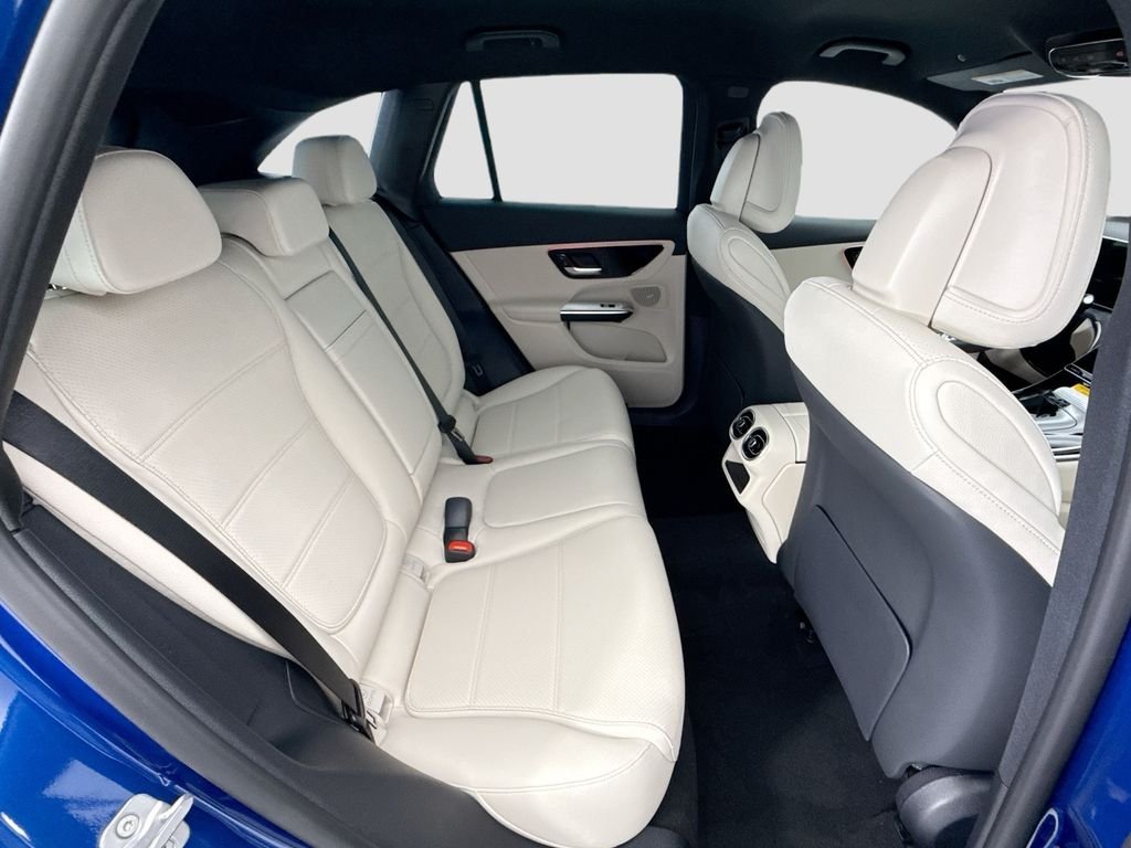 New 2026 Starling Blue Metallic Mercedes-Benz GLC 300 image 21