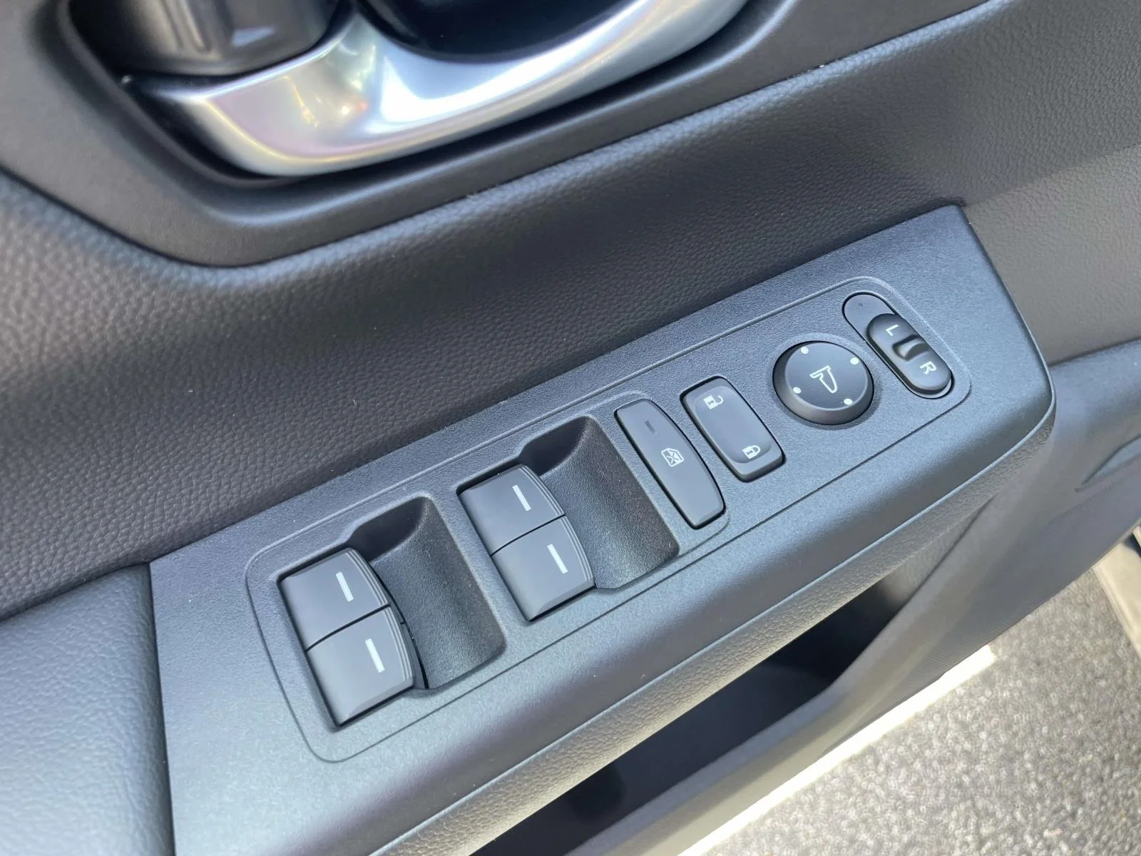 2026 Honda CR-V Sport-L - Photo 12