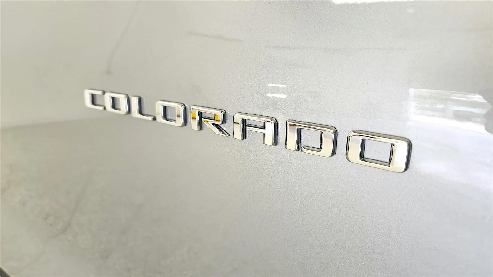 2026 Chevrolet Colorado LT - Photo 17