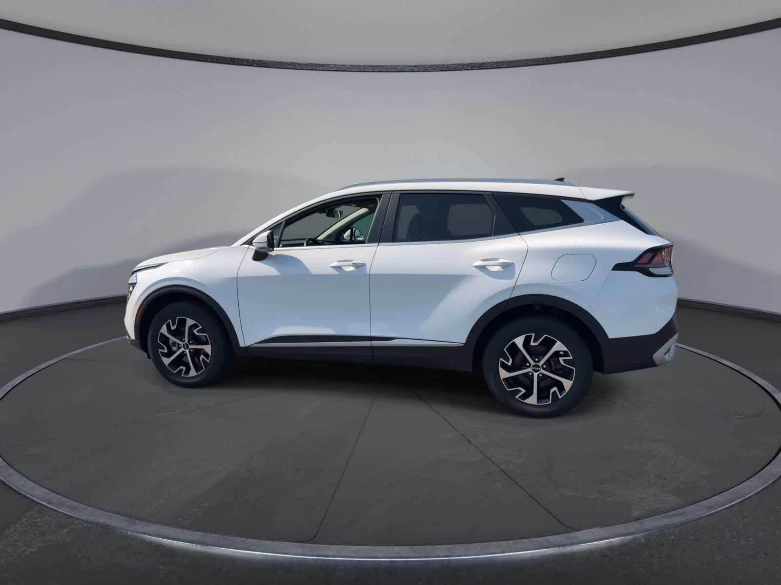 Certified Used 2024 Glacial White Pearl Kia EX image 5