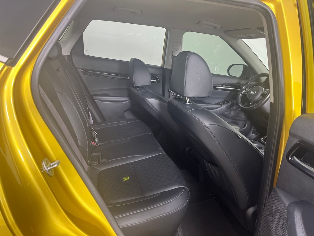 Used 2021 Yellow Kia SX image 7