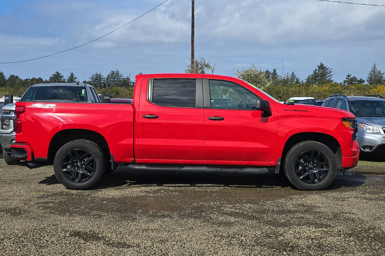 Used 2023 Red Chevrolet Custom image 3
